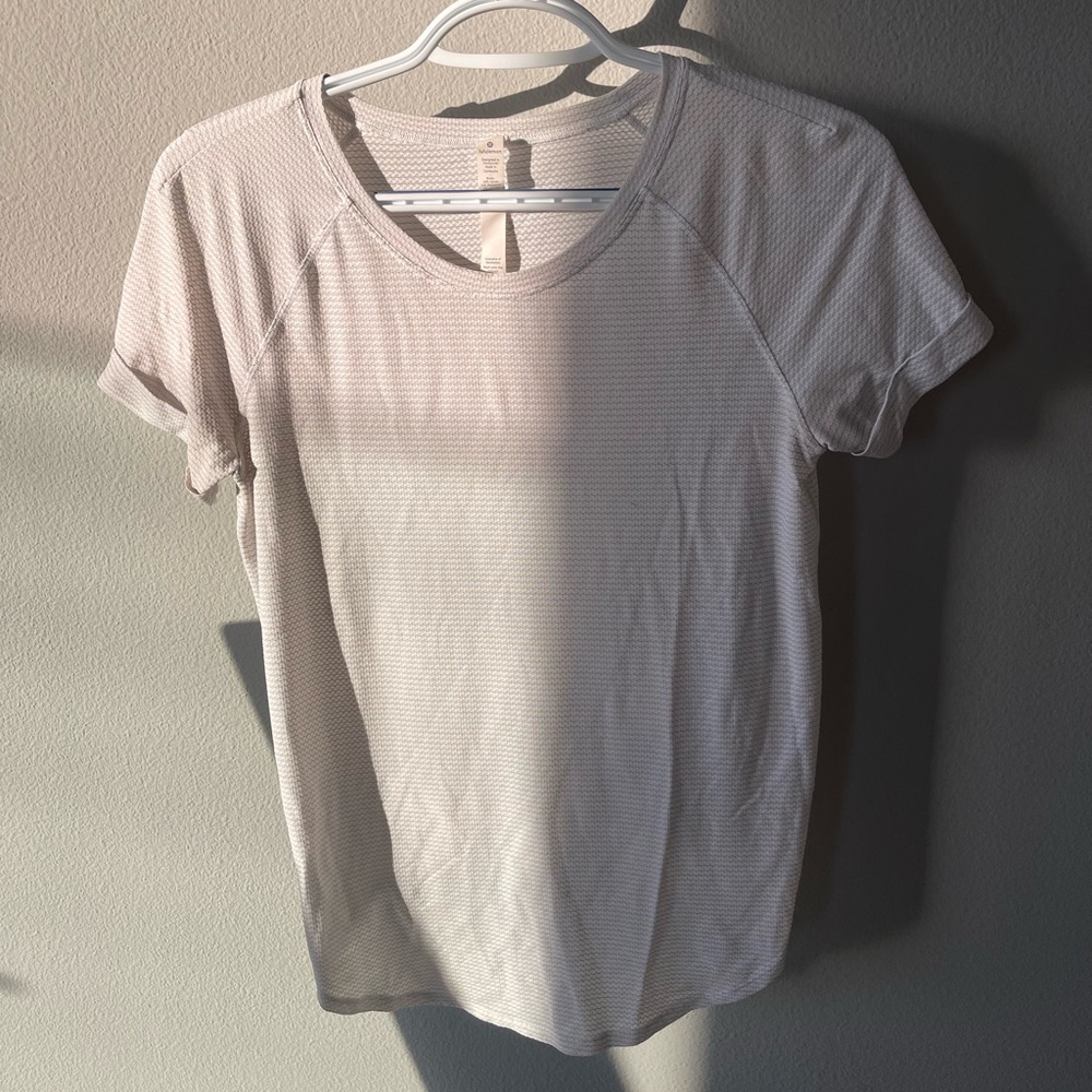 Lululemon top